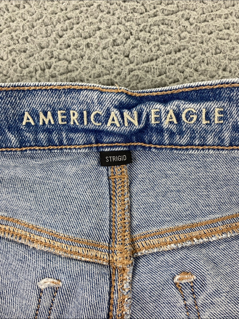 American Eagle Highest Rise Baggy Straight Destroyed Jeans Size: 8 Regular - Picture 6 of 16
